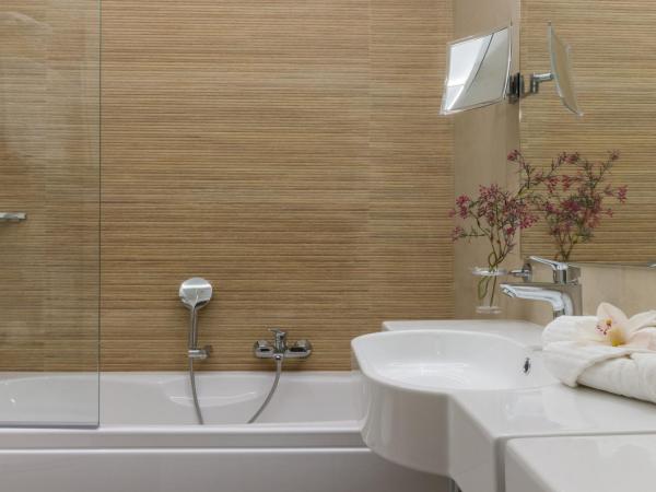 Hotel Italia : photo 7 de la chambre suite