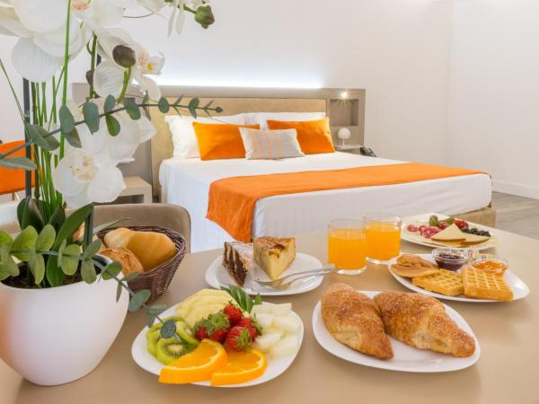 Hotel Italia : photo 4 de la chambre suite