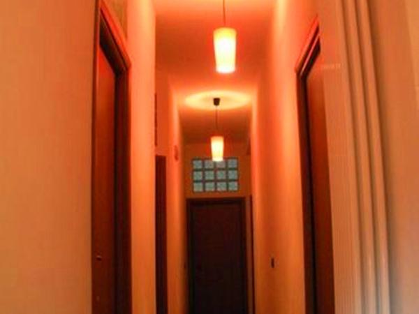 Hotel Brivio : photo 7 de la chambre chambre lits jumeaux avec salle de bains commune