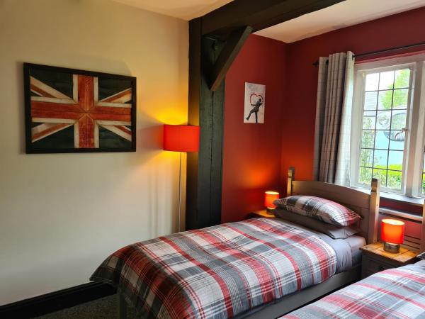 Tudor Lodge Hotel : photo 5 de la chambre chambre lits jumeaux
