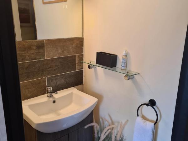 Tudor Lodge Hotel : photo 1 de la chambre chambre lits jumeaux