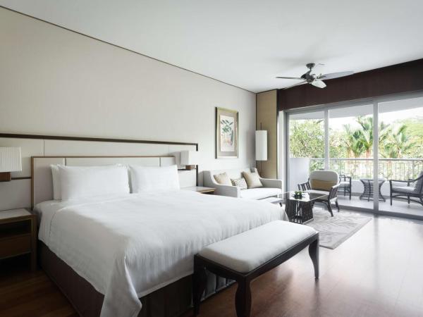 Shangri-La Singapore : photo 1 de la chambre logement lit king-size deluxe - aile jardin - vue sur ville