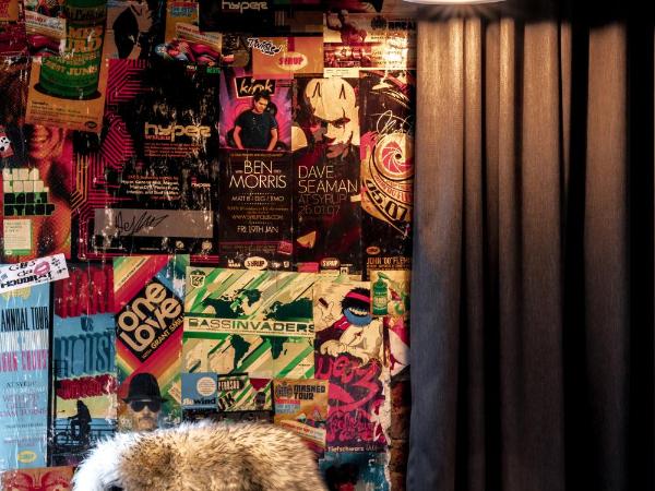 Moss Hotel : photo 2 de la chambre chambre lit queen-size deluxe - bower (salle de bains accessible aux personnes à mobilité réduite)