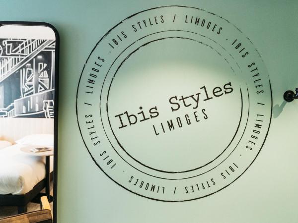 ibis Styles Limoges Centre : photo 4 de la chambre chambre lits jumeaux