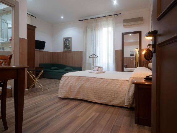 Hotel Tonic : photo 2 de la chambre chambre triple