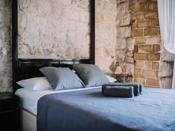 Villa Allure of Dubrovnik : photo 3 de la chambre chambre double supérieure - vue sur piscine