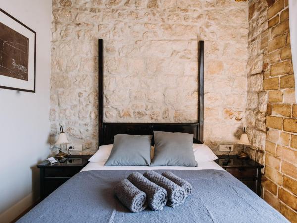 Villa Allure of Dubrovnik : photo 2 de la chambre chambre double supérieure - vue sur piscine