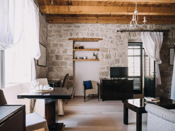 Villa Allure of Dubrovnik : photo 4 de la chambre chambre double premium avec terrasse - rez de chaussée