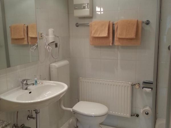 Apartmenthaus Sonnen : photo 8 de la chambre chambre double