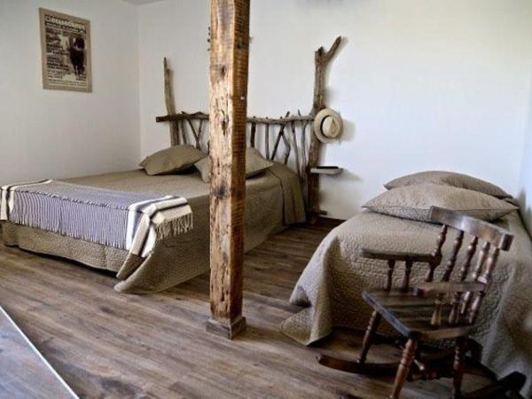 Mas du Menage en Camargue Manade Clauzel : photo 8 de la chambre chambre lit king-size avec baignoire spa