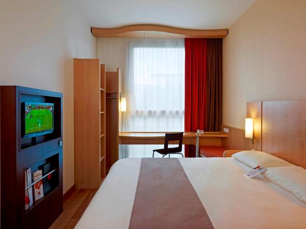 Ibis Warszawa Reduta : photo 2 de la chambre chambre double