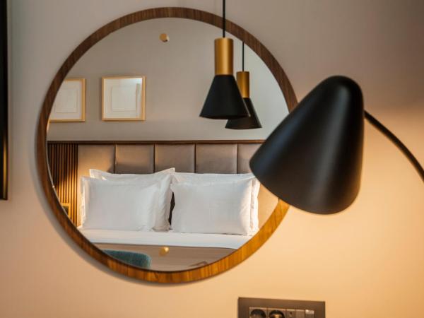 Armerun Heritage Hotel & Residences : photo 3 de la chambre chambre double ou lits jumeaux supérieure avec terrasse