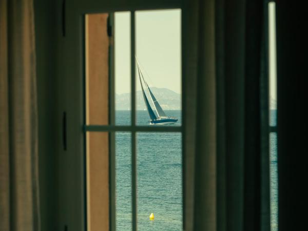 Hotel la Ponche : photo 2 de la chambre suite junior - vue sur mer