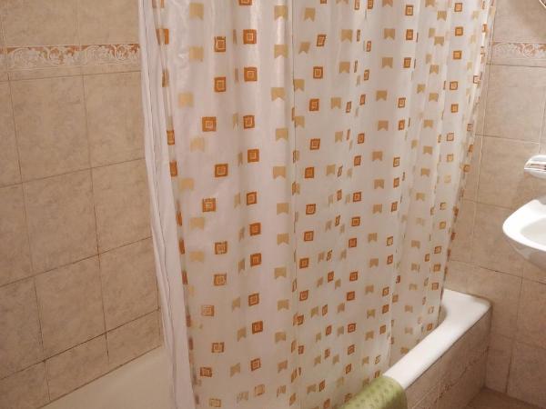 Crystal Hotel : photo 5 de la chambre chambre triple classique