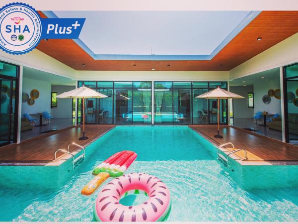 Good Night Pool Villa Phuket - SHA Plus : photo 10 de la chambre villa 4 chambres avec piscine privée