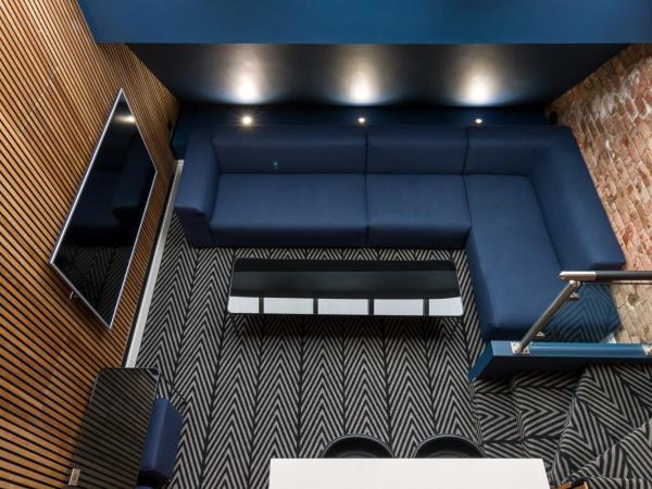 Velvet Hotel : photo 5 de la chambre suite penthouse