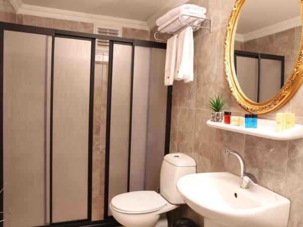 Buldum Otel : photo 3 de la chambre suite familiale avec balcon