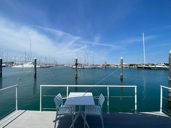 House Boat Rimini Resort : photo 7 de la chambre mobile home