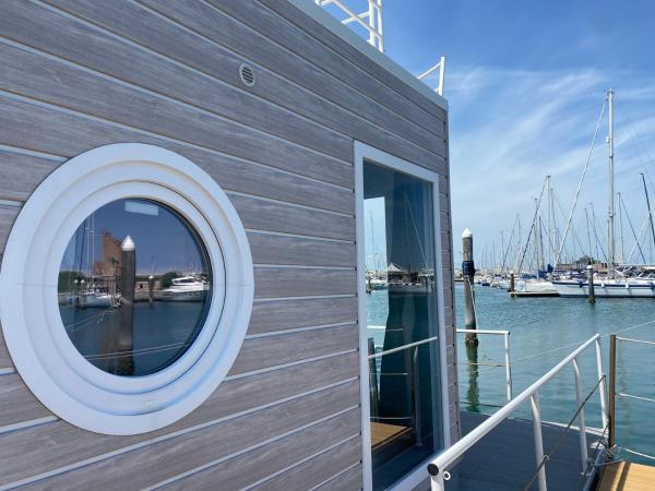House Boat Rimini Resort : photo 8 de la chambre mobile home