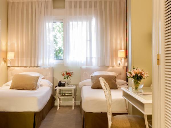 Hotel Santo Domingo : photo 2 de la chambre chambre double ou lits jumeaux standard