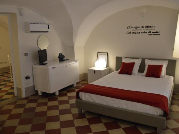 B&B Centro Storico Lecce : photo 2 de la chambre suite