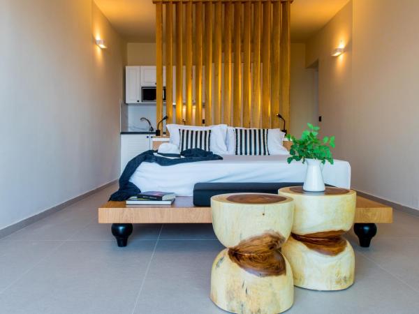 Marni Village : photo 6 de la chambre studio avec piscine privative