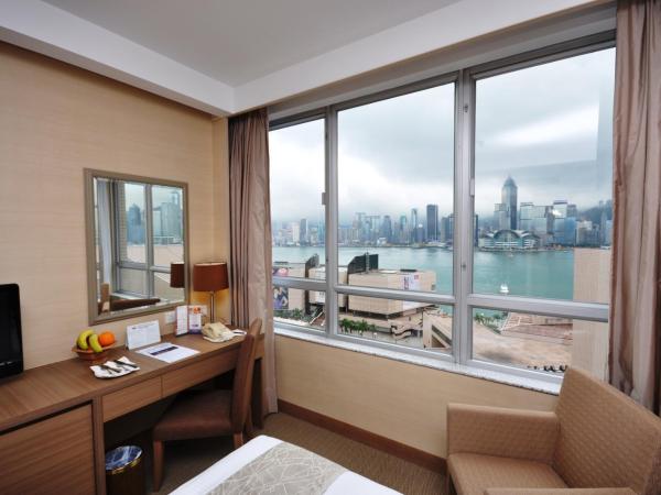 The Salisbury - YMCA of Hong Kong : photo 3 de la chambre chambre lit queen-size ou lits jumeaux avec vue partielle sur le port
