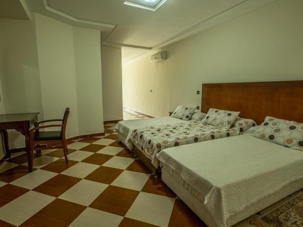 Motel Gzenaya : photo 1 de la chambre chambre triple