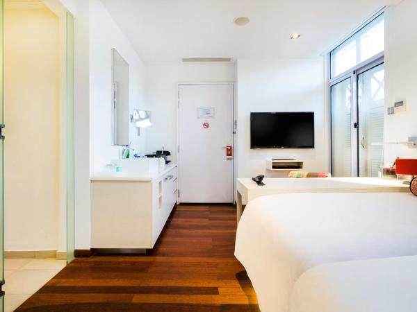 The Daulat by Hotel Calmo : photo 2 de la chambre chambre deluxe avec balcon