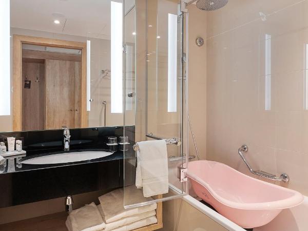 Radisson Blu Hotel & Residences : photo 4 de la chambre chambre familiale