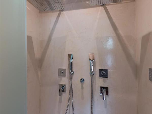 10GR Boutique Hotel & Wine Bar : photo 10 de la chambre suite junior kamiros 