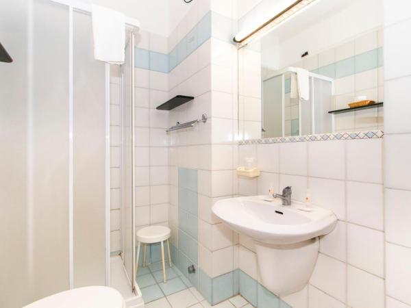 Hotel Cristallo Torino : photo 4 de la chambre chambre lits jumeaux