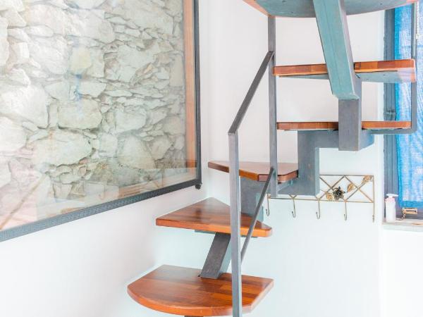 ToviMar Apartments : photo 3 de la chambre appartement en duplex avec balcon