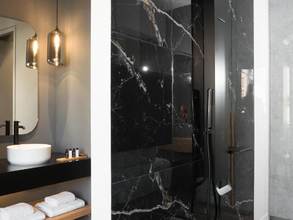 LUX&EASY Athens Downtown Apartments : photo 9 de la chambre appartement de luxe à 2 chambres