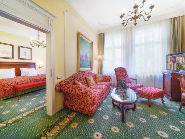 Carlsbad Plaza Medical Spa & Wellness hotel : photo 1 de la chambre suite deluxe avec accès au centre de bien-Être