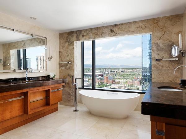 Four Seasons Hotel Denver : photo 3 de la chambre suite lit king-size premier