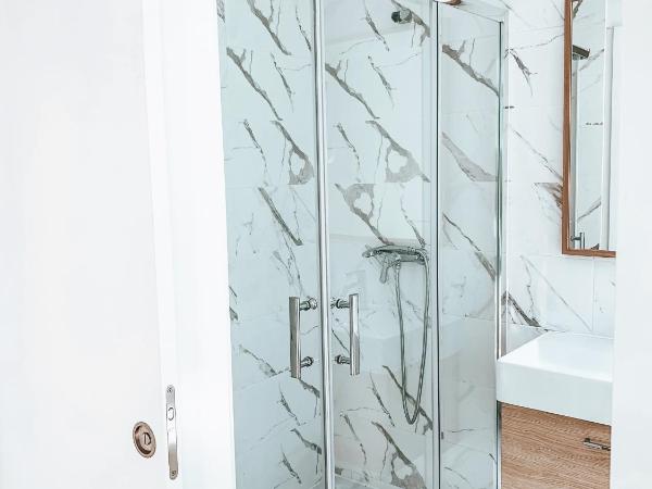 VillaMar Figueira da Foz : photo 9 de la chambre chambre double deluxe avec douche