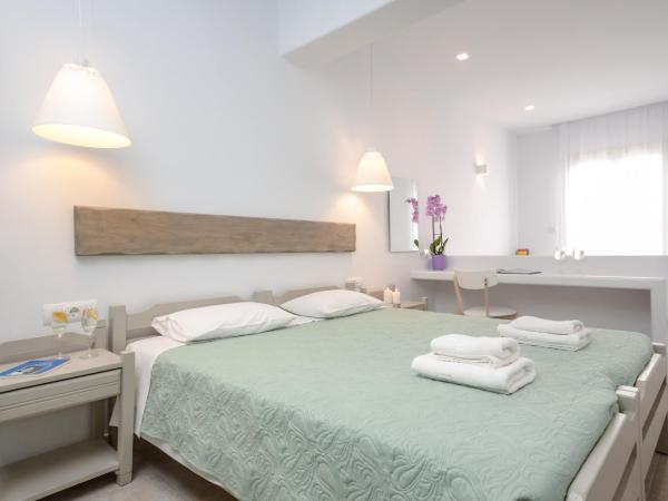 Argo Boutique Hotel : photo 7 de la chambre suite avec douche d'hydromassage