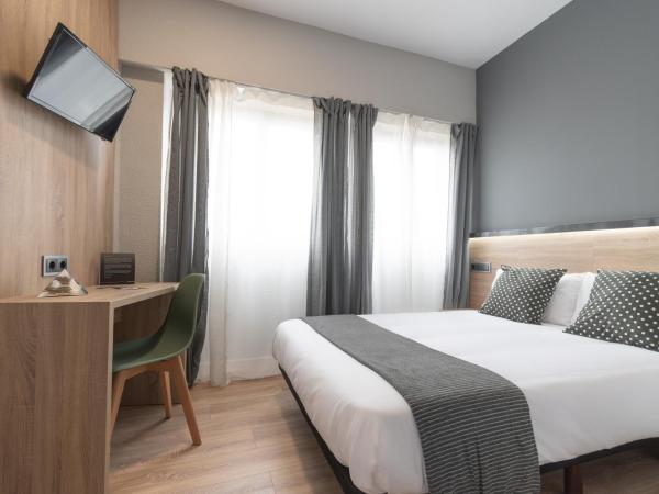 Alda Centro Pamplona : photo 4 de la chambre chambre double ou lits jumeaux Économique