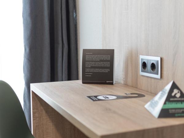 Alda Centro Pamplona : photo 4 de la chambre chambre double ou lits jumeaux standard