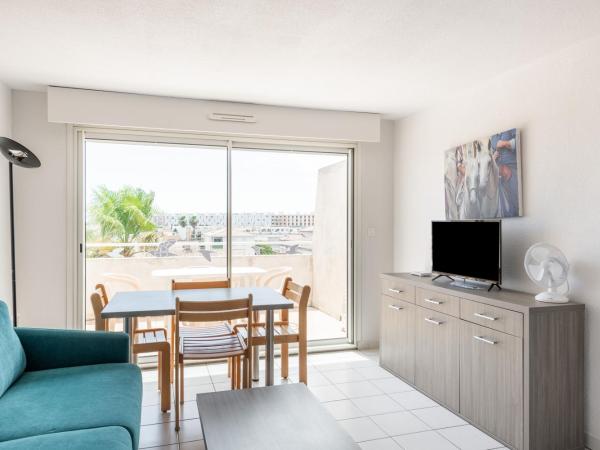 Residence Residhotel Mayflower : photo 5 de la chambre appartement - vue sur piscine