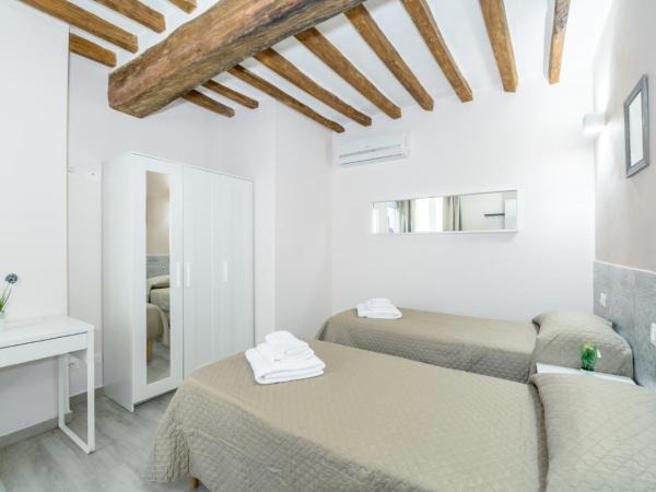 Residenza Borgo Guazzo : photo 4 de la chambre chambre double ou lits jumeaux