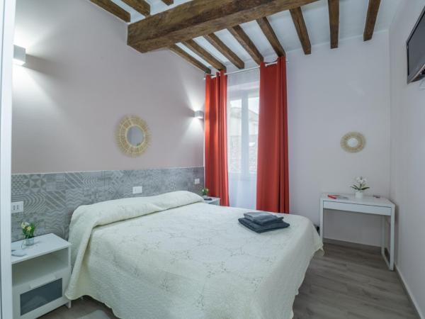 Residenza Borgo Guazzo : photo 6 de la chambre chambre double ou lits jumeaux standard
