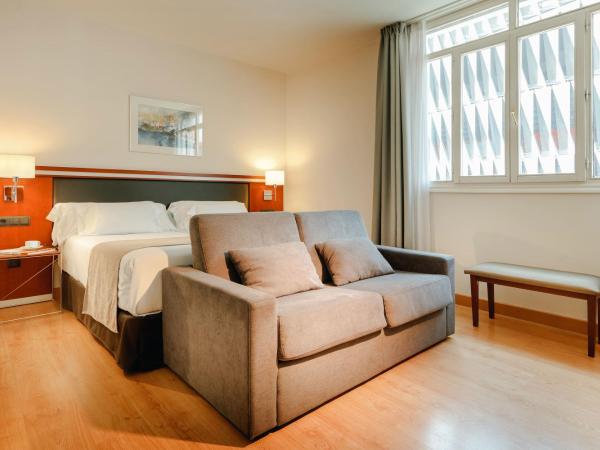 Abba Euskalduna Hotel : photo 1 de la chambre chambre familiale supérieure