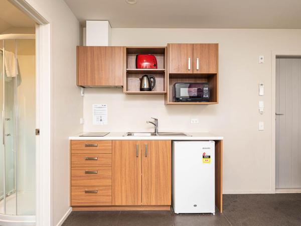 311 Motel Riccarton : photo 9 de la chambre suite 2 chambres