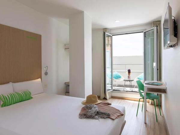 SmartRoom Barcelona : photo 3 de la chambre chambre double avec terrasse