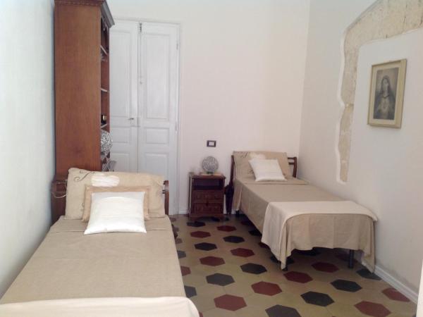 Antica Dimora : photo 3 de la chambre chambre lits jumeaux avec salle de bains