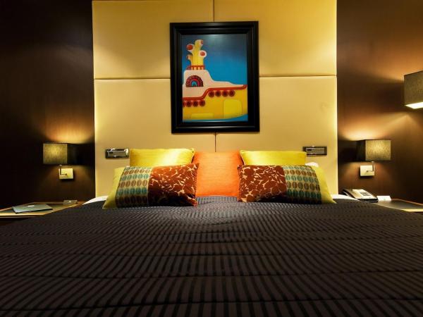 Hard Days Night Hotel : photo 2 de la chambre chambre double deluxe