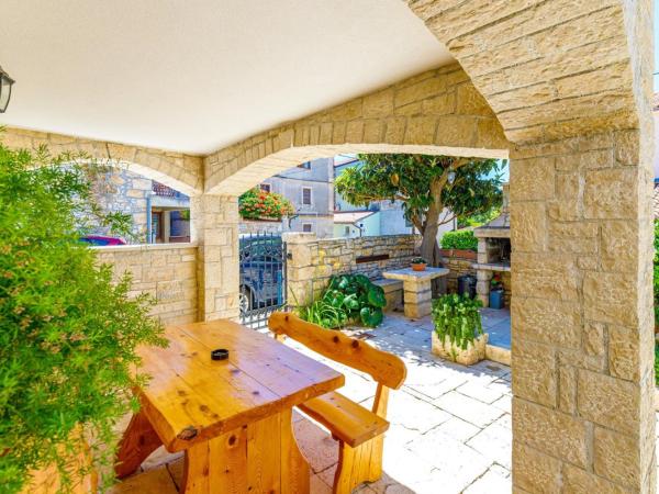 Apartments Mirjana Medulin : photo 4 de la chambre appartement