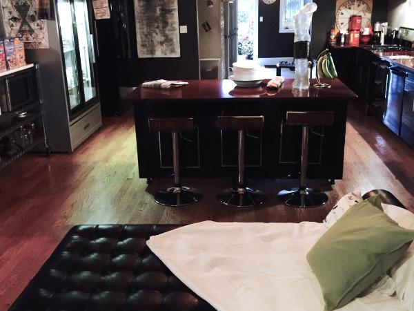 House 5863- Chicago's Premier Bed and Breakfast : photo 7 de la chambre chambre lit king-size deluxe